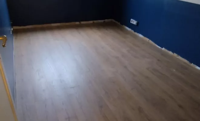 Pose d'un parquet stratifié dans un appartement à Mérignac , Fargues-Saint-Hilaire, MD RENOVATION
