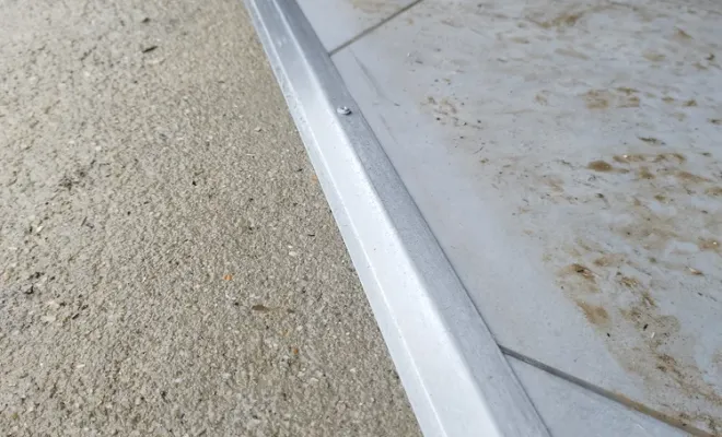 Pose de carrelage dans un garage à Sadirac, Fargues-Saint-Hilaire, MD RENOVATION