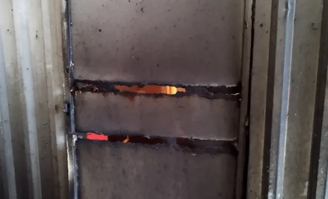 Remplacement d'un porte d'atelier à Tresses, Fargues-Saint-Hilaire, MD RENOVATION