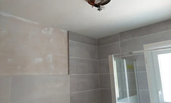 Rénovation d'une salle de bain à Cadarsac avec remplacement d'une baignoire par une douche, Fargues-Saint-Hilaire, MD RENOVATION