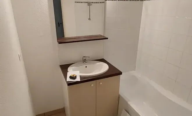 Rénovation de salle de bain à St Caprais avec remplacement de baignoire par douche à l'italienne carrelée, Fargues-Saint-Hilaire, MD RENOVATION
