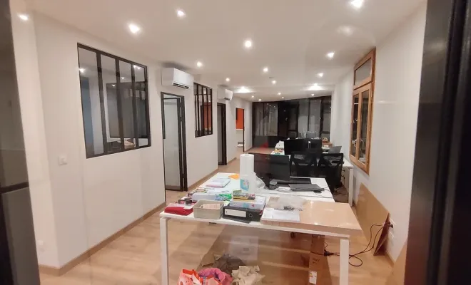 Rénovation intérieure d'un bureau à Le Bouscat par MD RENOVATION, Fargues-Saint-Hilaire, MD RENOVATION